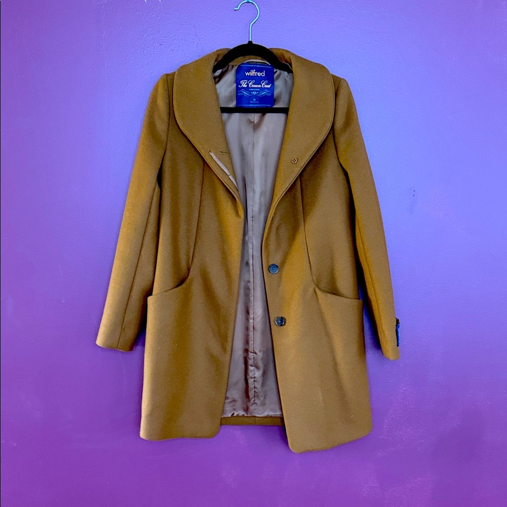 Wilfred Tan Trench Coat Timeless Design